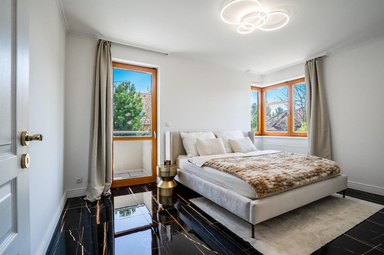 Serenity Prague Villa With Garden Jacuzzi Ngoại thất bức ảnh