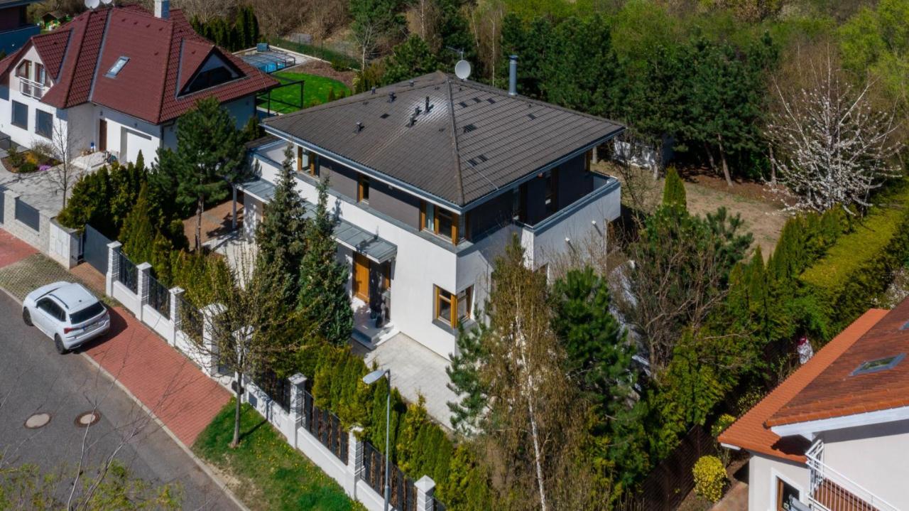 Serenity Prague Villa With Garden Jacuzzi Ngoại thất bức ảnh