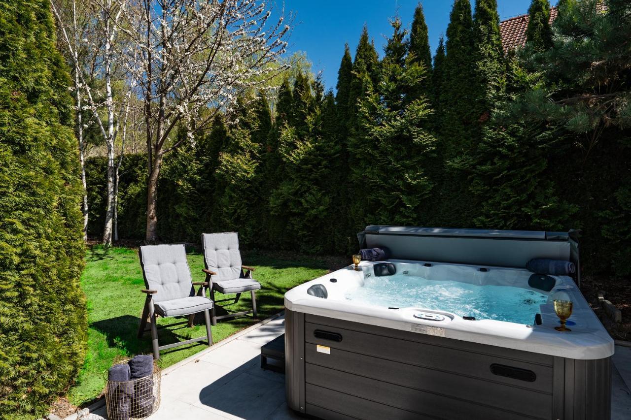 Serenity Prague Villa With Garden Jacuzzi Ngoại thất bức ảnh