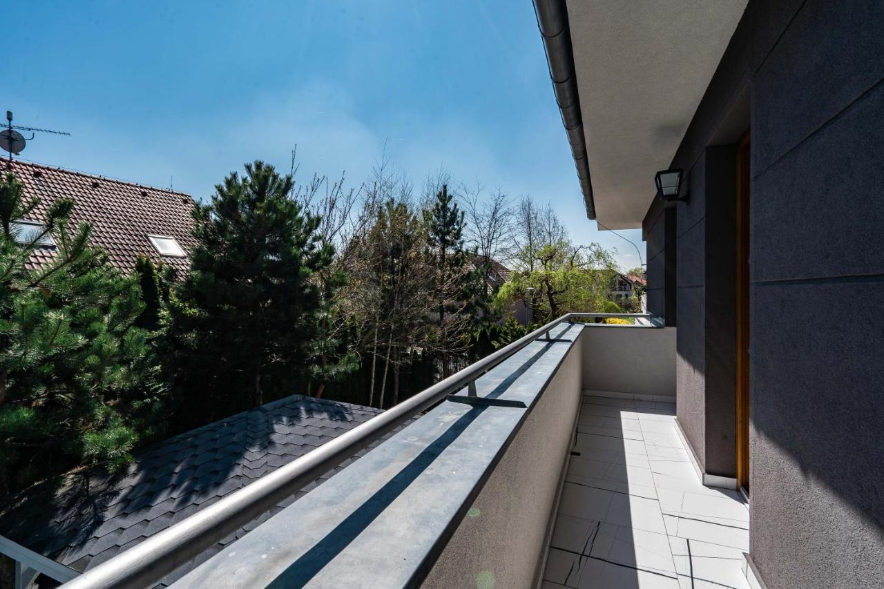 Serenity Prague Villa With Garden Jacuzzi Ngoại thất bức ảnh