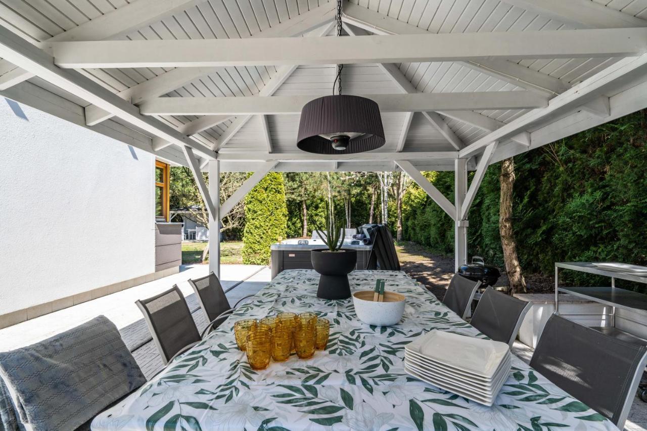 Serenity Prague Villa With Garden Jacuzzi Ngoại thất bức ảnh